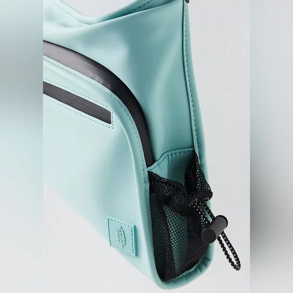 ***SOLD OUT*** FREE PEOPLE All Weather Mini Messenger Bag NWT Seafoam - Picture 3 of 16
